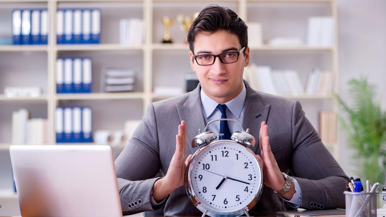 Easy Time Management Tips for People Who Are Always Late