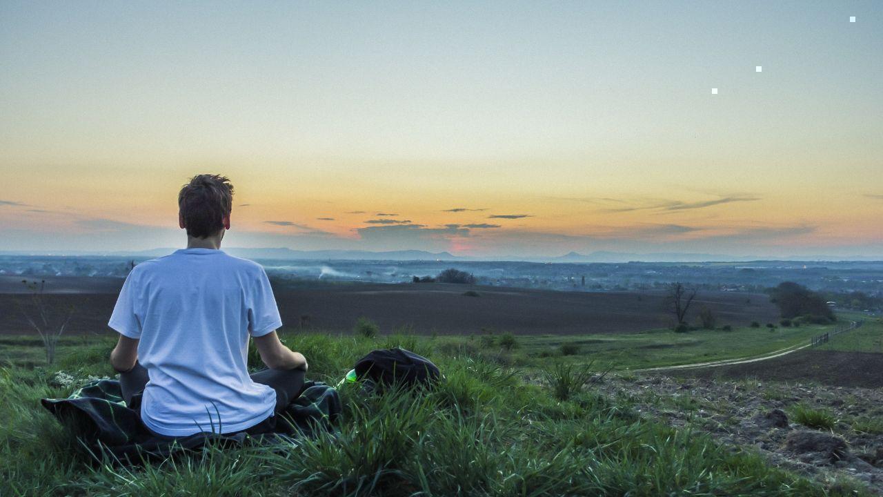 5 Easy Morning Habits to Help You Stay Calm All Day