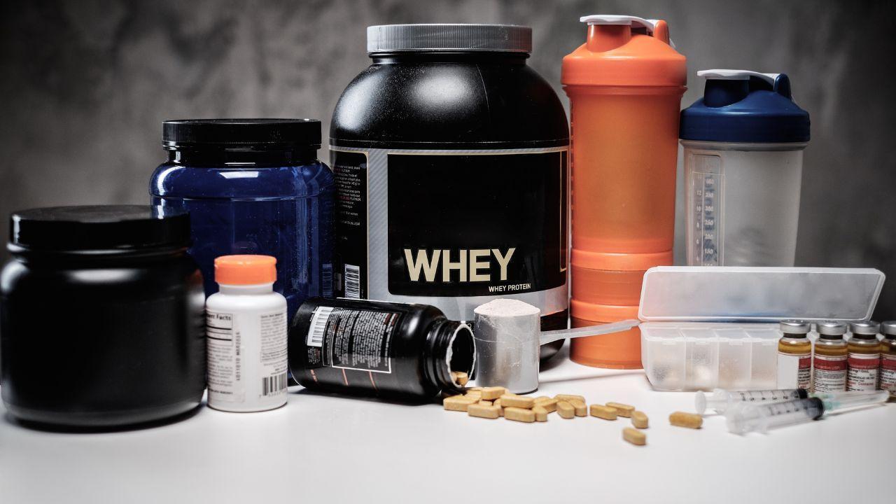 Top Supplements for Living Longer: Does Collagen, Vitamin C & Resveratrol Really Help?