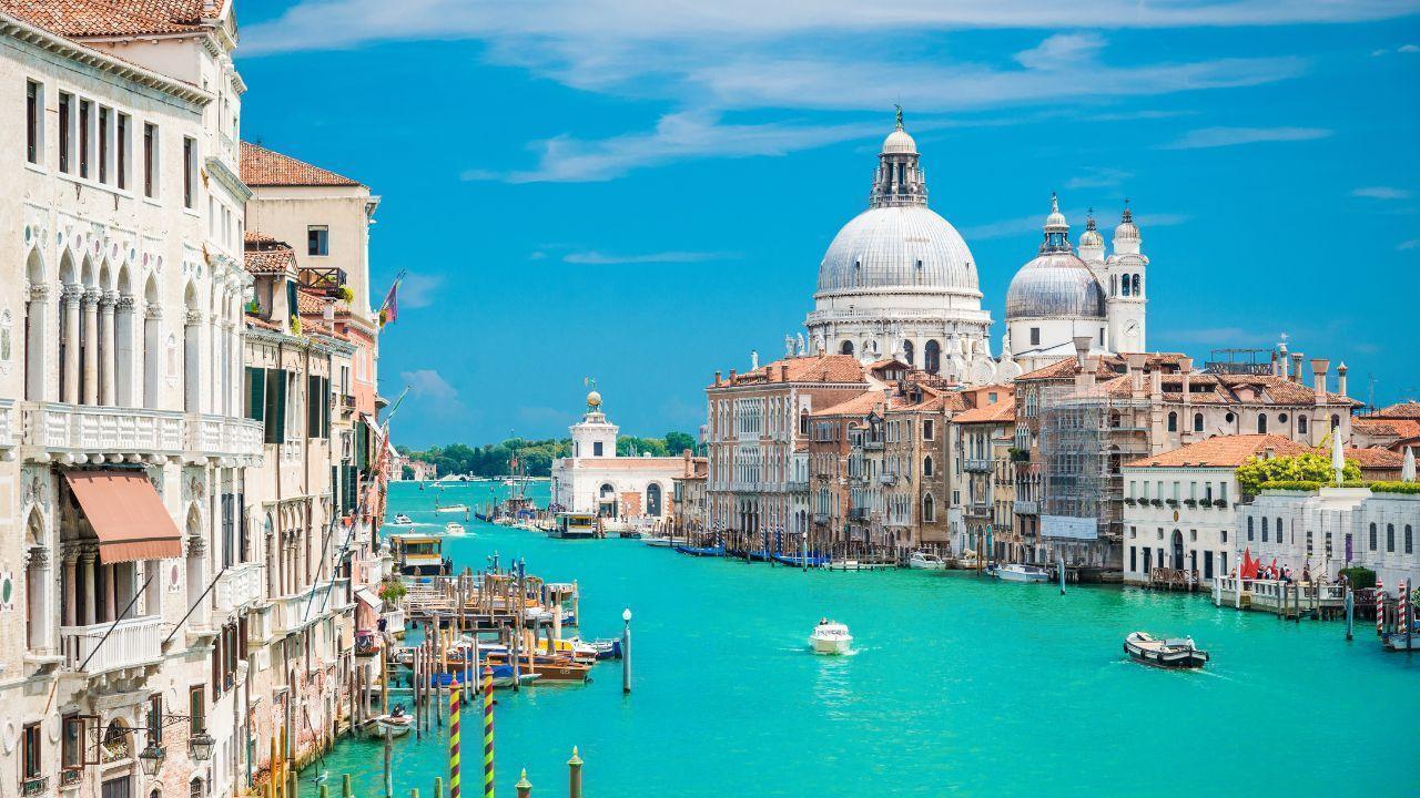 Stunning Natural Travel Destinations for Nature Lovers