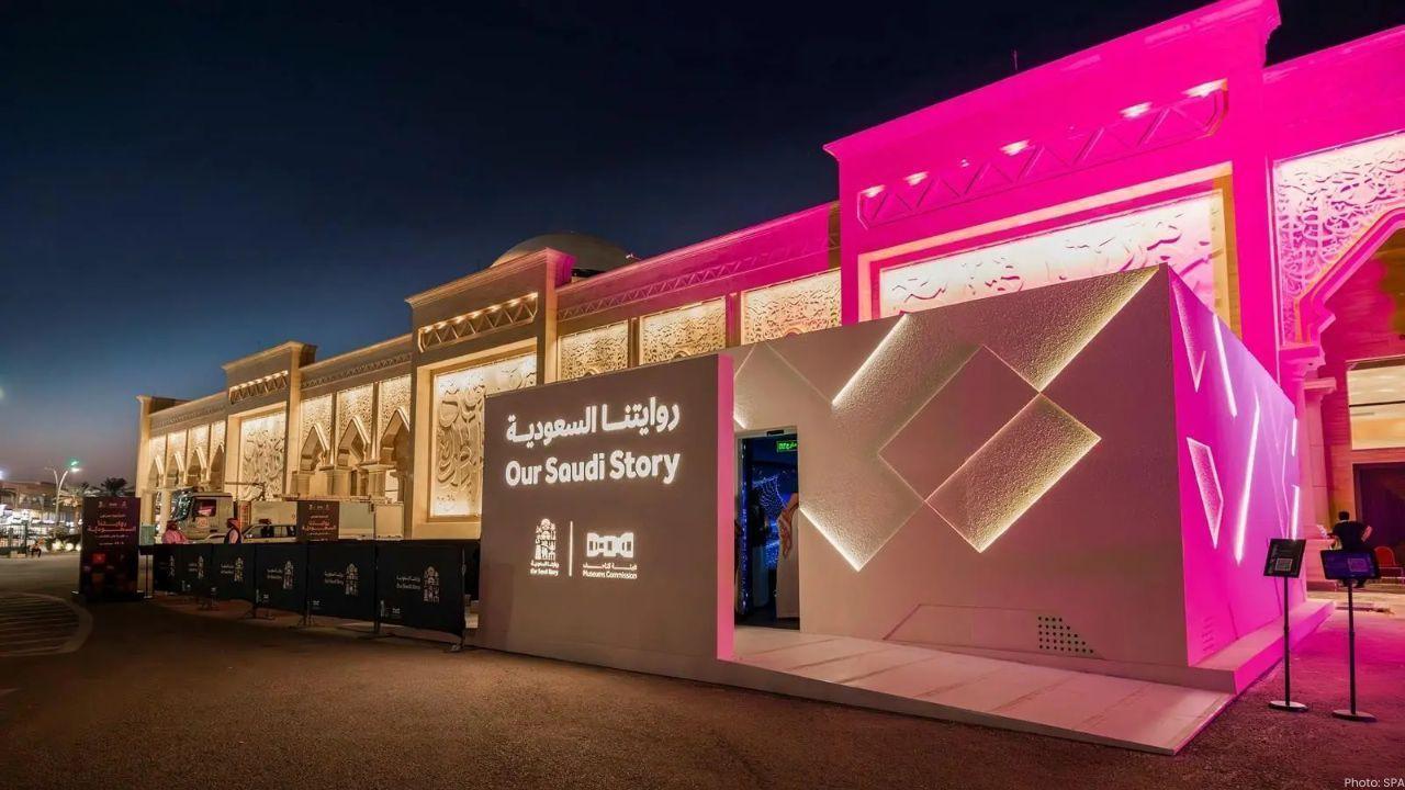 Saudi Launches First Mobile Exhibition Showcasing Regional Heritage