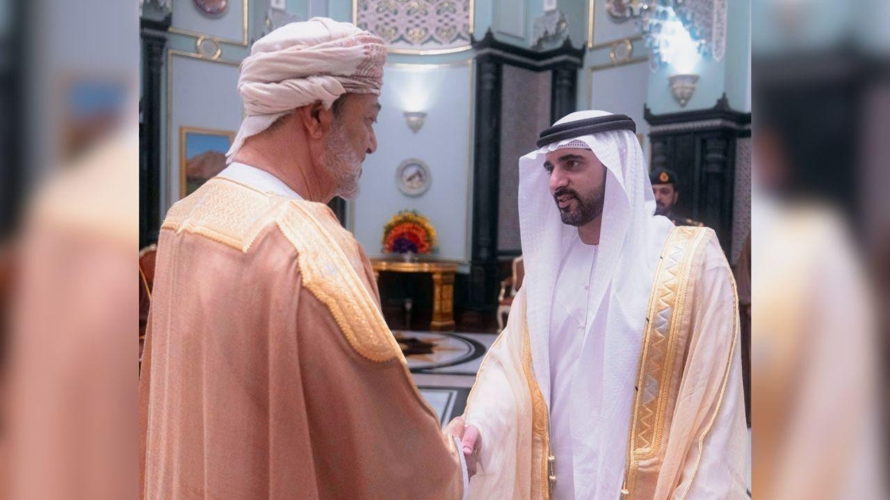 Sultan Haitham Welcomes Dubai Crown Prince Sheikh Hamdan in Oman