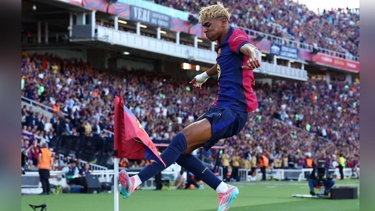 Barcelona's Lamine Yamal extends contract until 2031 after stella