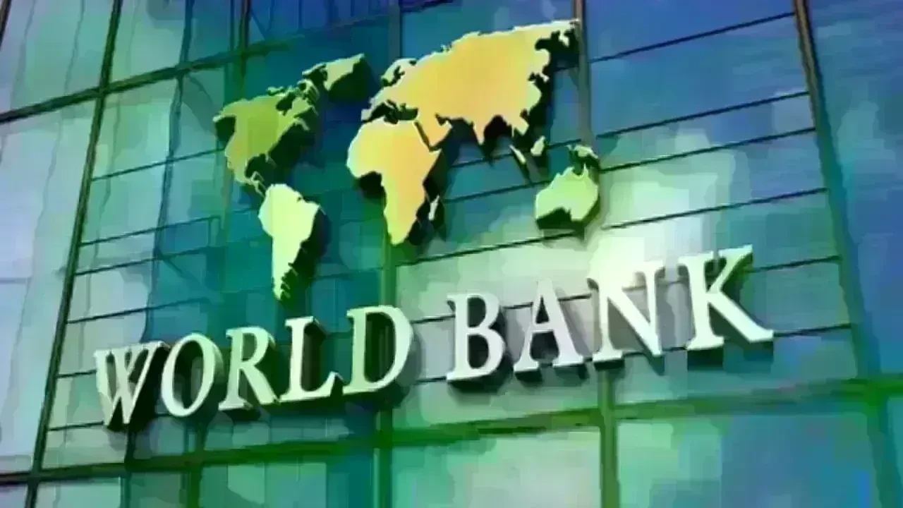 World Bank Cuts 2025 Global Growth Forecast to 2.3%, Warns of “Turbulence” from Trade Wars