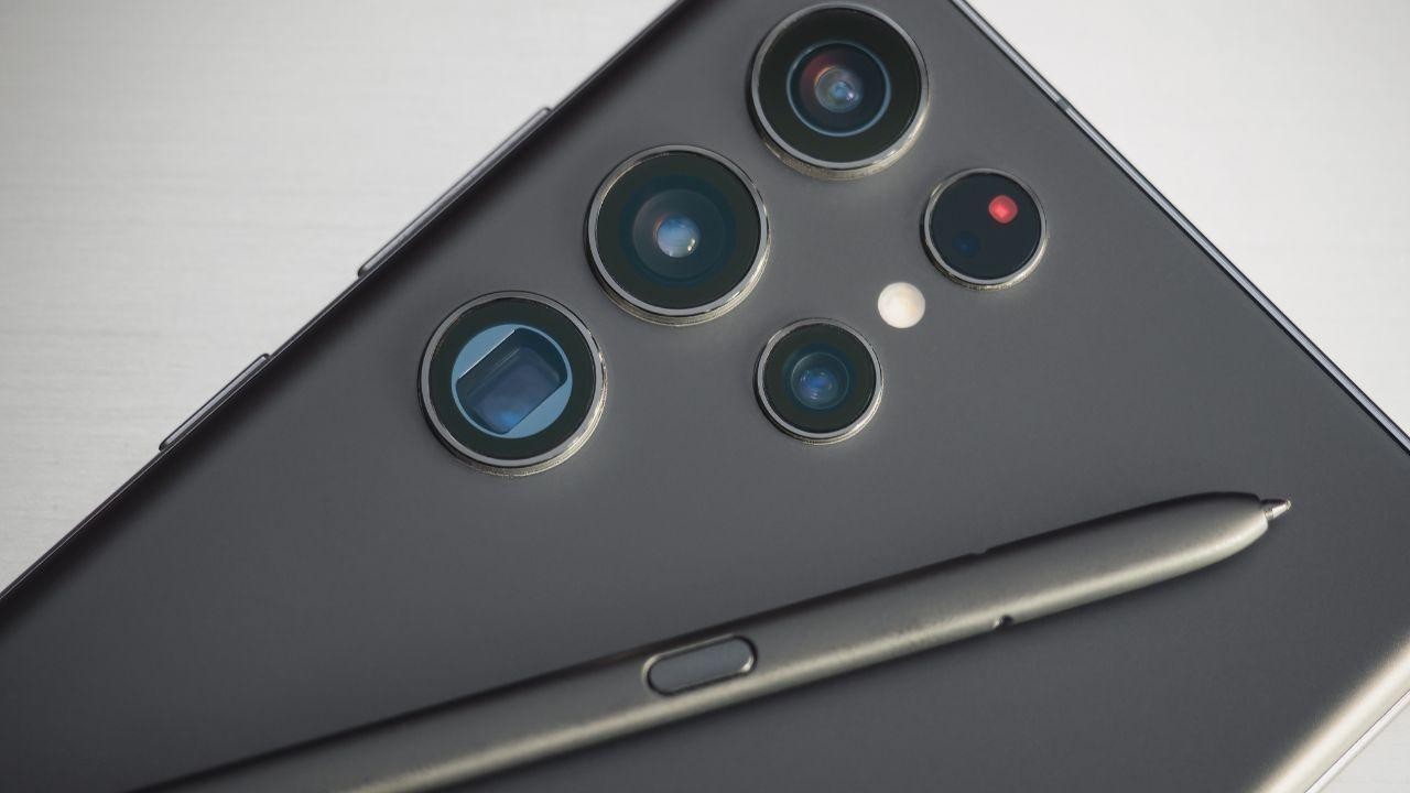 Oppo Reno 14 5G Series Launching Today: Price, Features and Specifications You Should Know