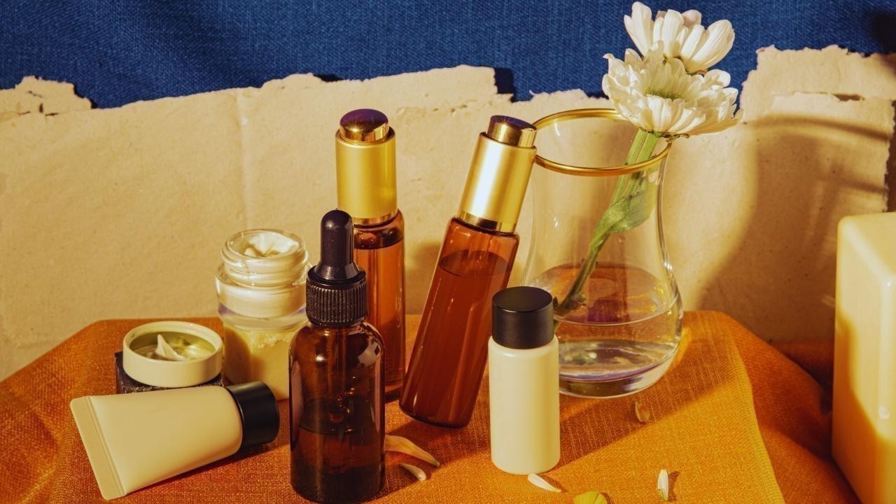 What’s Inside Your Skincare? A Look at Clean Beauty in 2025