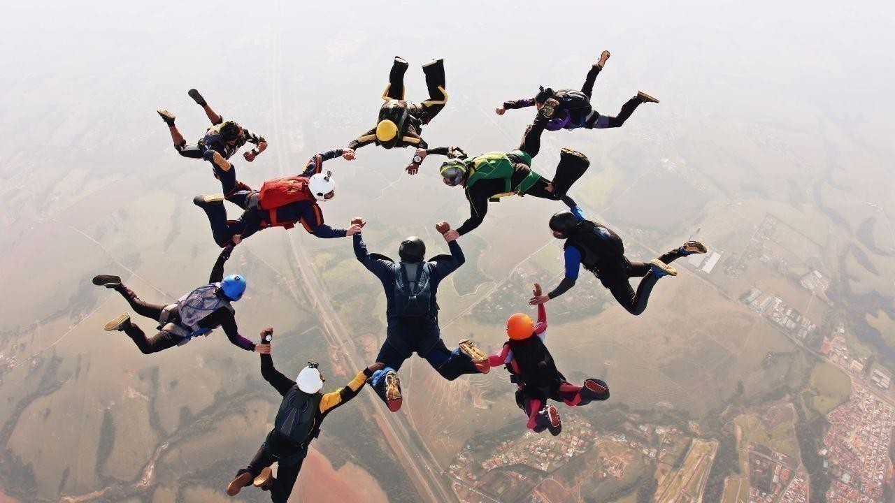 Skydiving in Dubai: Everything You Need to Know