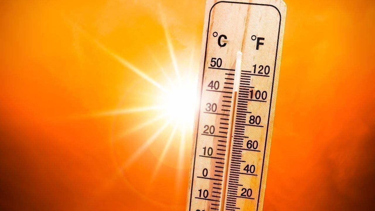 Working in Extreme Heat: Easy Guide to UAE's Midday Work Ban Rules