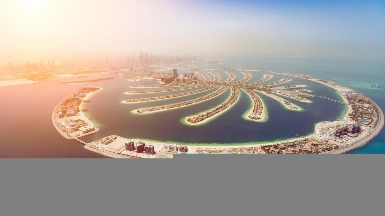 How AI and Smart Tourism Are Transforming Travel in Dubai