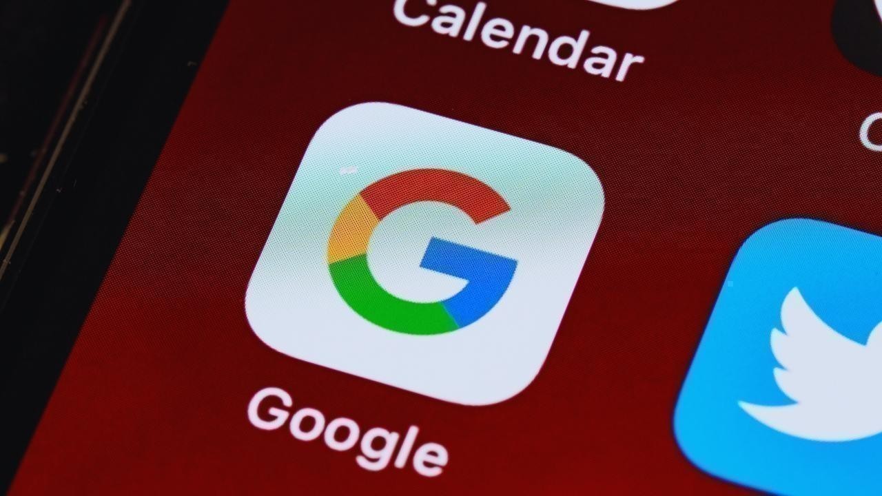 Google Discover’s AI Summaries: A Disruption or an Upgrade for Digital Media?