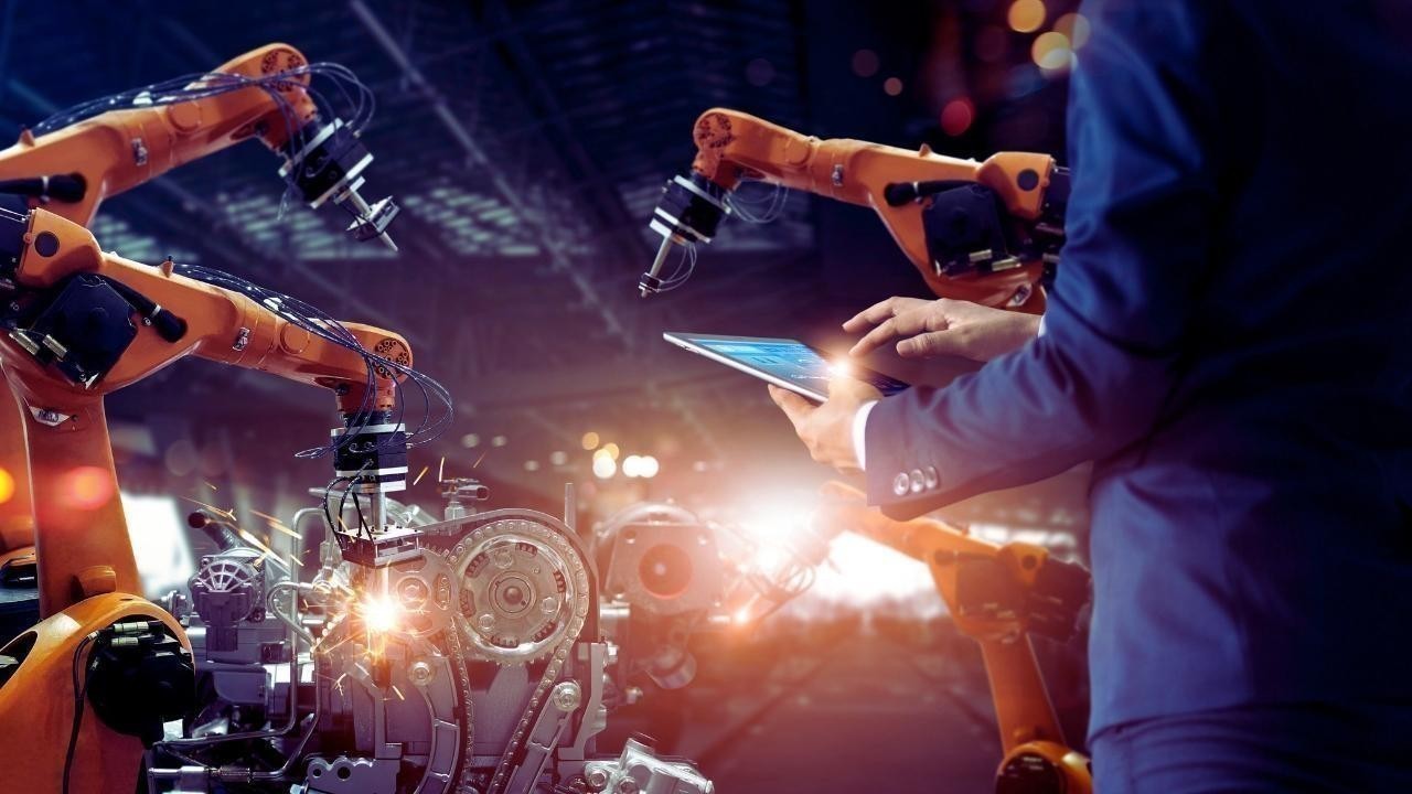 Hyperautomation in 2025: How Robotic AI Is Rewriting Enterprise Efficiency