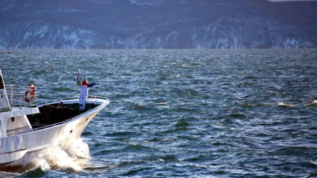 Russia’s Kamchatka Earthquakes Trigger Tsunami Warning Lifted