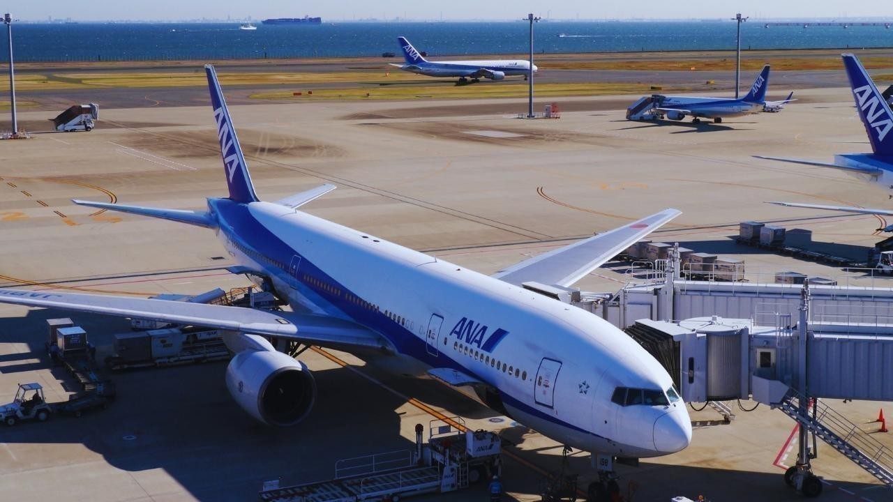 Airport Hacks: How to Avoid Booking Fees and Hidden Charges