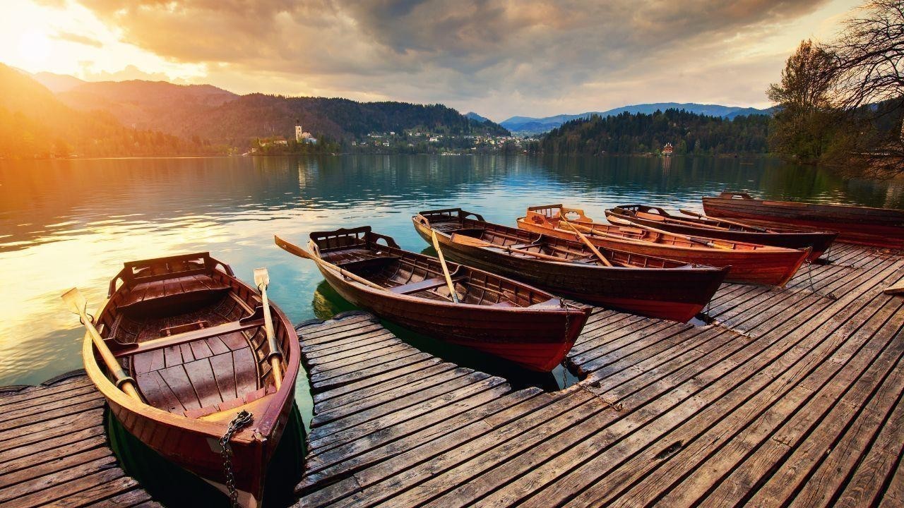 Top Lakes to Visit for a Calm and Scenic Vacation