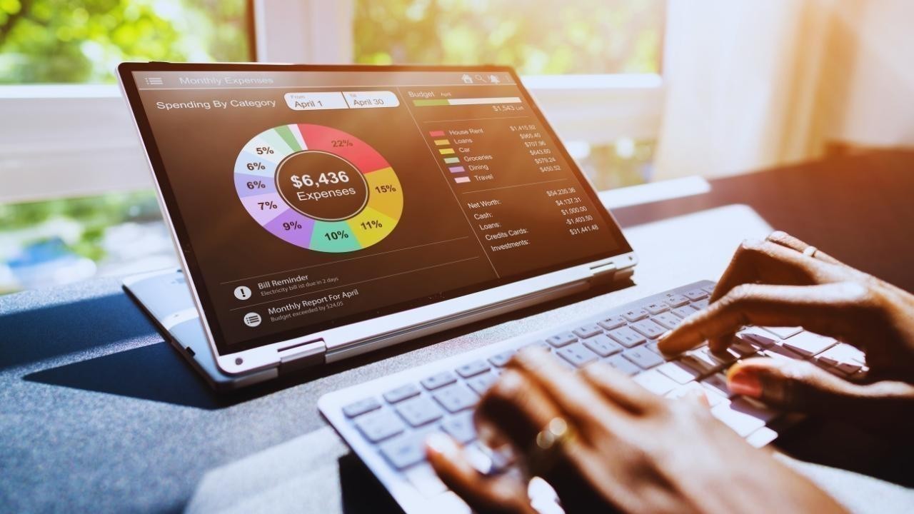 The Two-Wallet Habit: Cash-Stuffing Meets Fintech in Daily Budgeting
