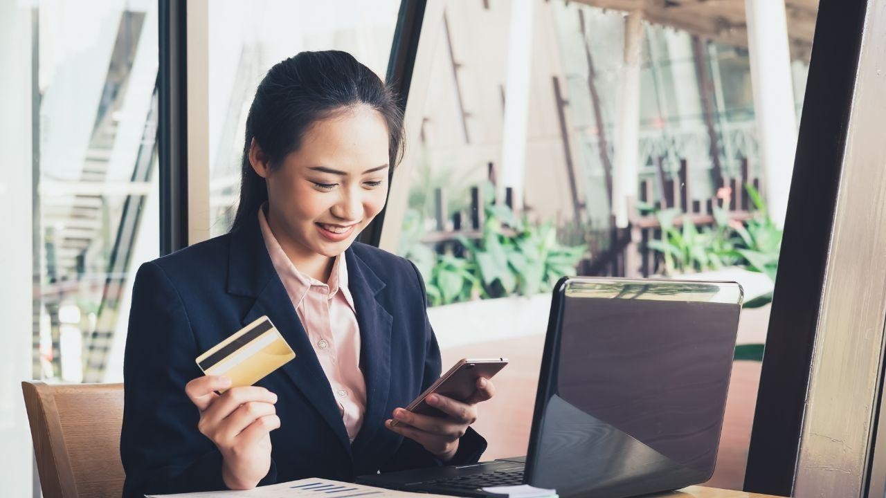 What Makes a Bank Safe and Reliable in Today’s Market