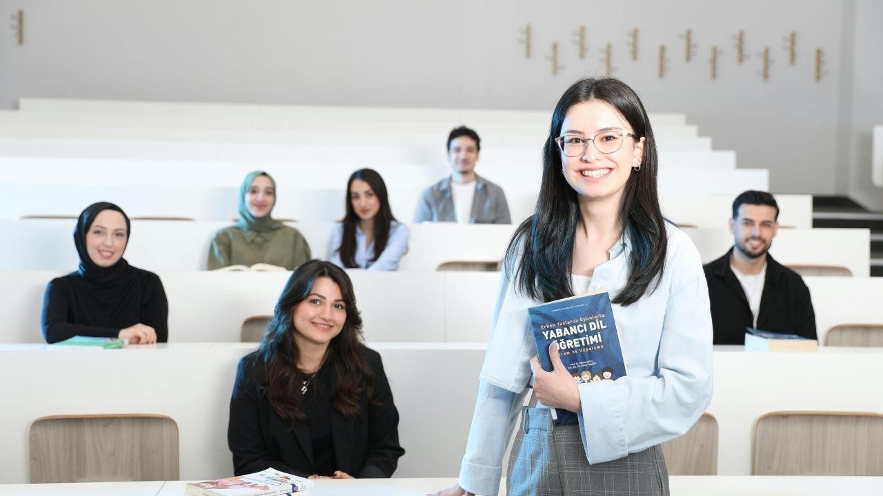Building Leadership Through Extracurricular Engagement