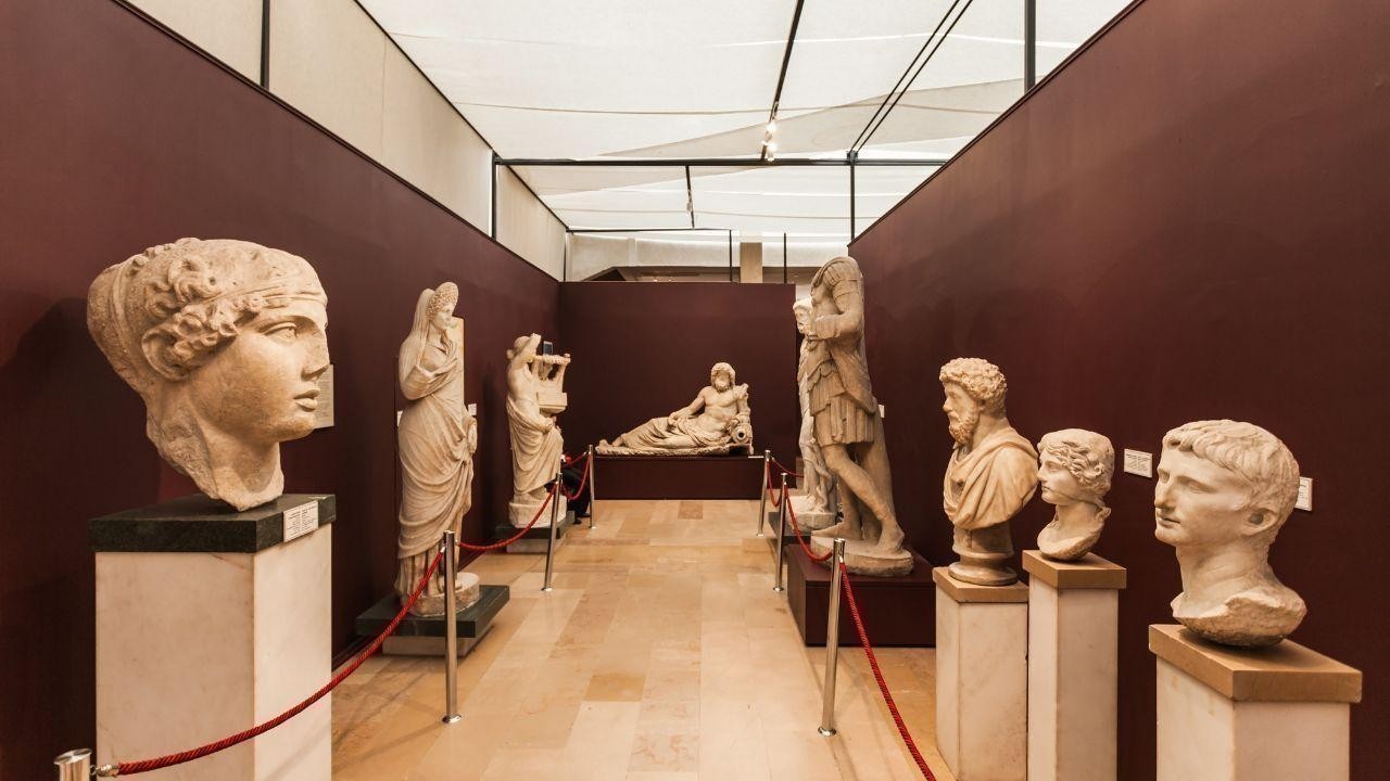 The Relationship Between Culture History and Collective Memory