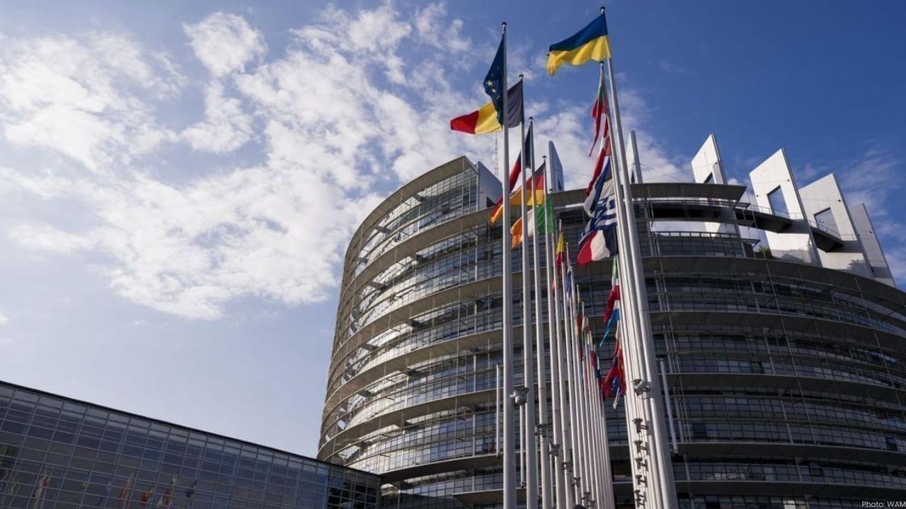 EU Adopts Law to Cut Food and Textile Waste by 2030