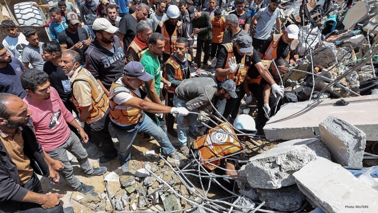 Israel Offensive Forces 450,000 to Flee Gaza City