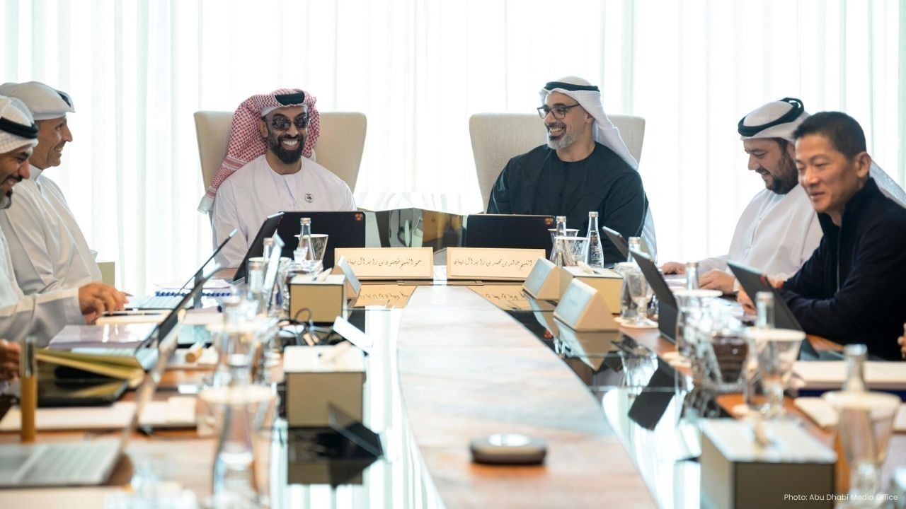 Abu Dhabi Charts Path to Become World’s First AI-Driven Govt