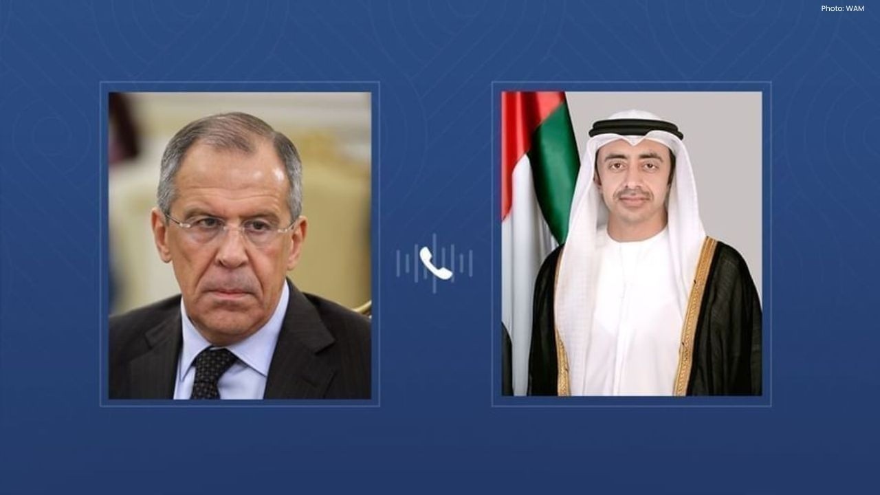 UAE and Russia Discuss Strengthening Strategic Ties