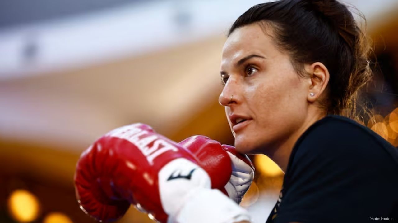 Chantelle Cameron gives up WBC title for equality fight