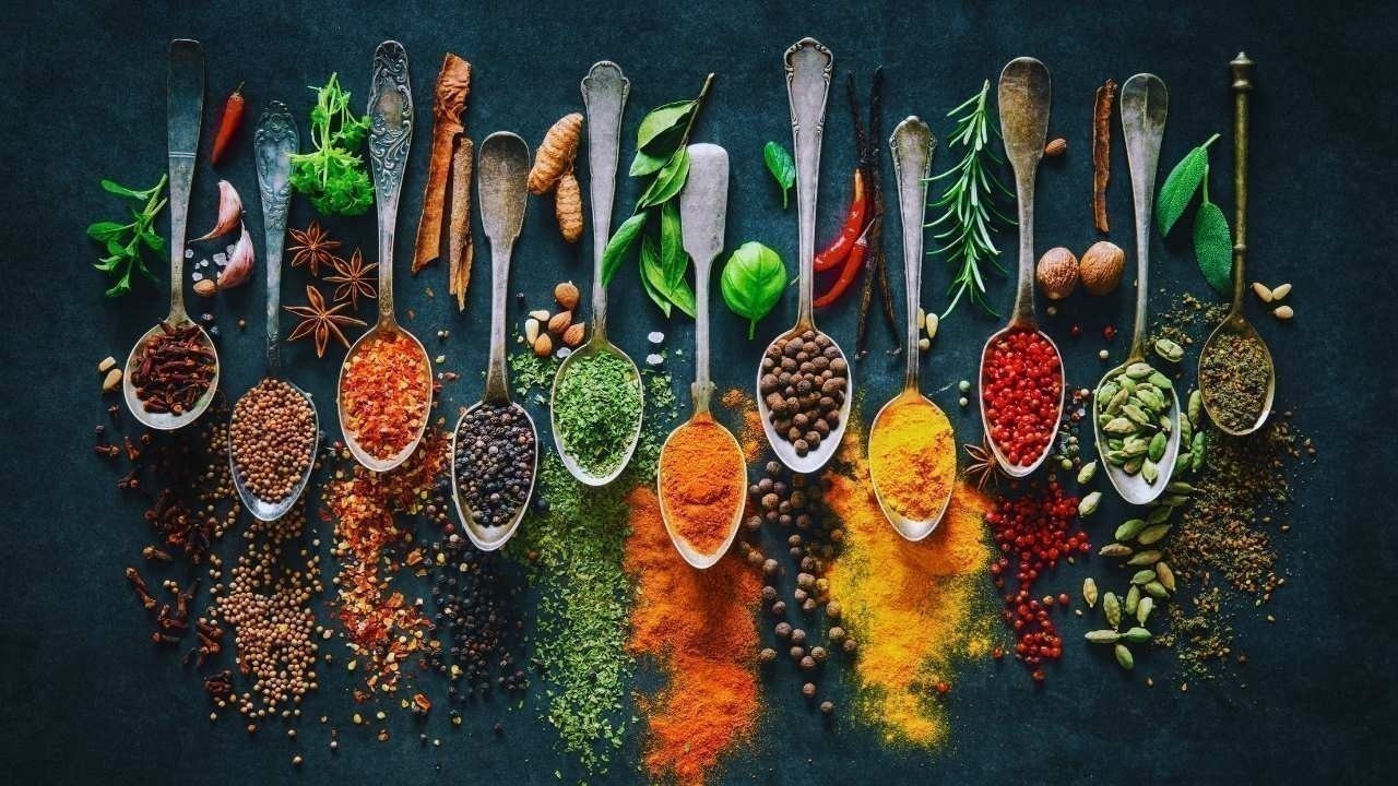 Super-Herbs & Spices: Rediscovering Ancient Flavours for Modern Plates