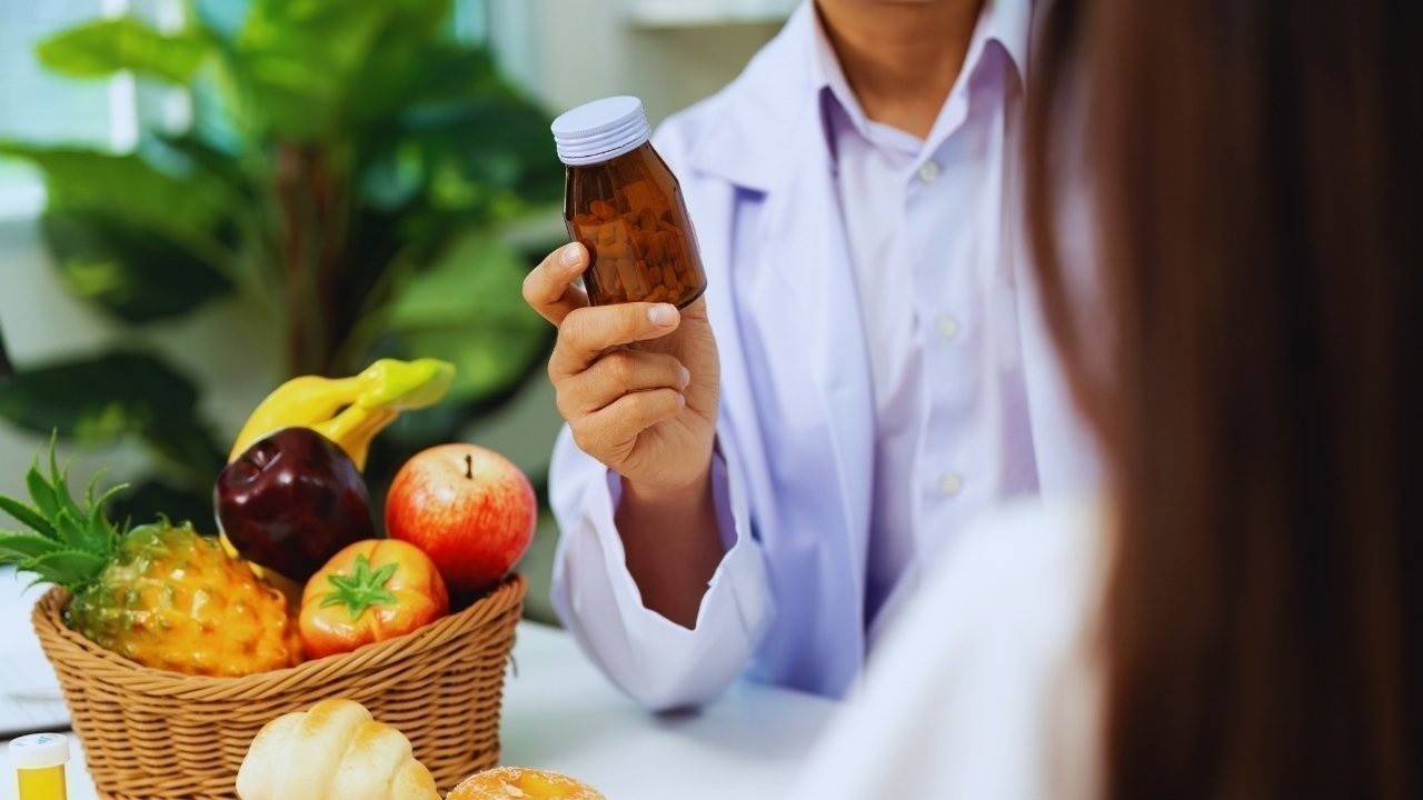 Nutrition Fads in the Headlines This Week: Separating Hype from Helpful Advice