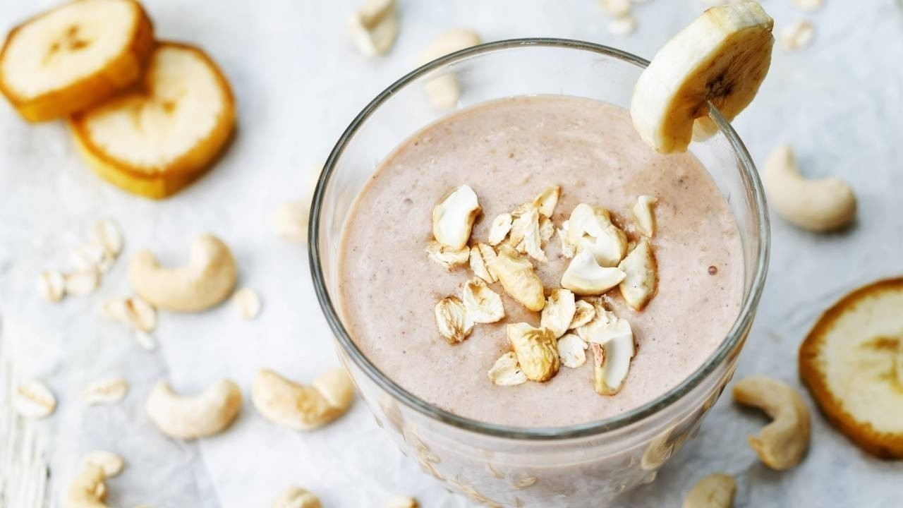 Weight Loss Healthy Date and Oats Smoothie Recipe