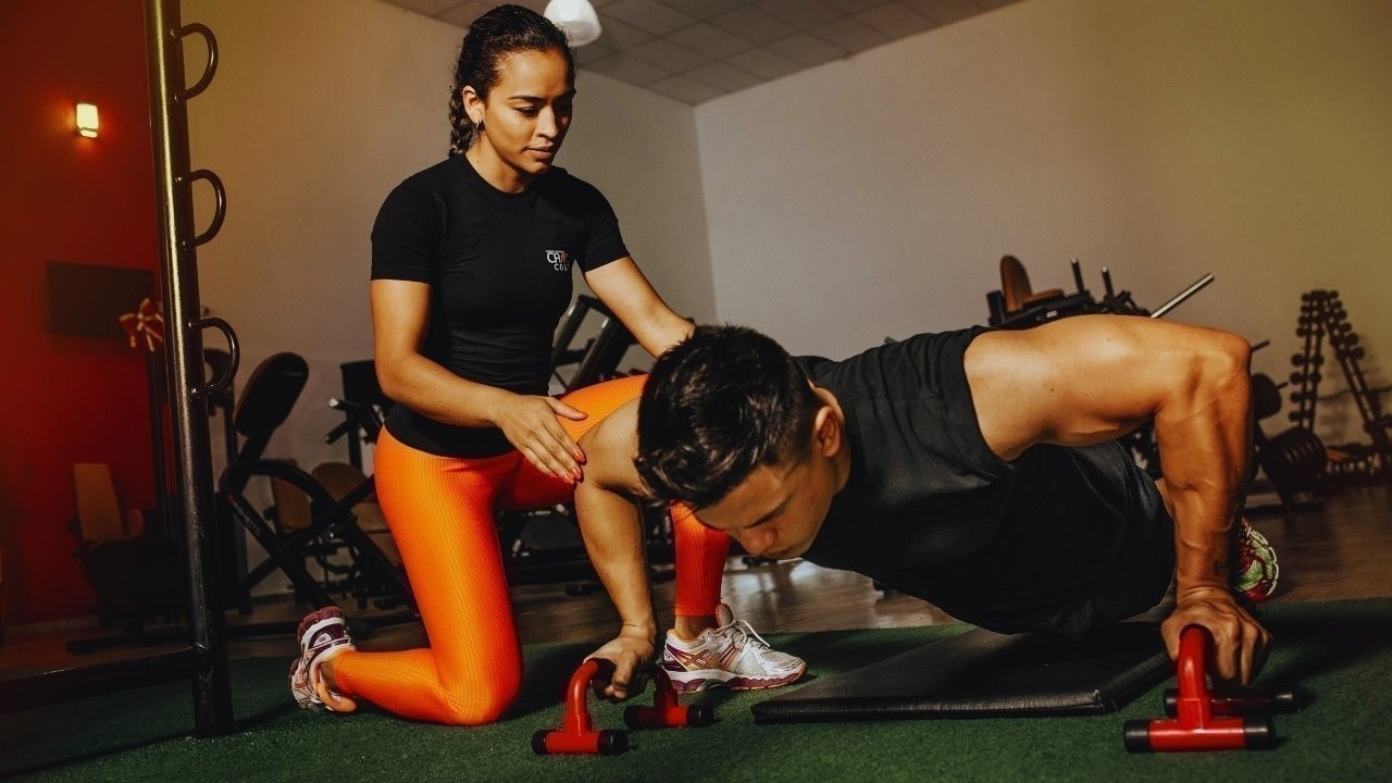 AI Health Coaches: What They Can and Can’t Do Today