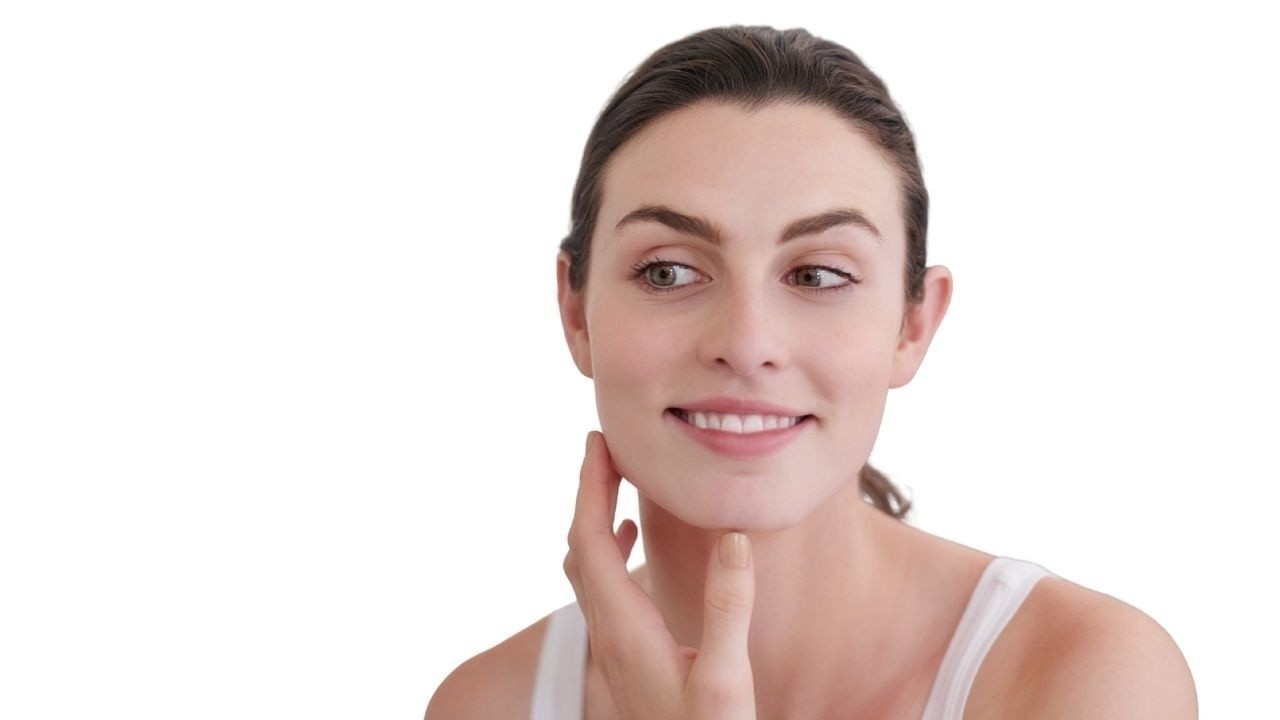 Your Kitchen, Your Skin Doctor: Easy Homemade Creams to Beat Winter Dryness