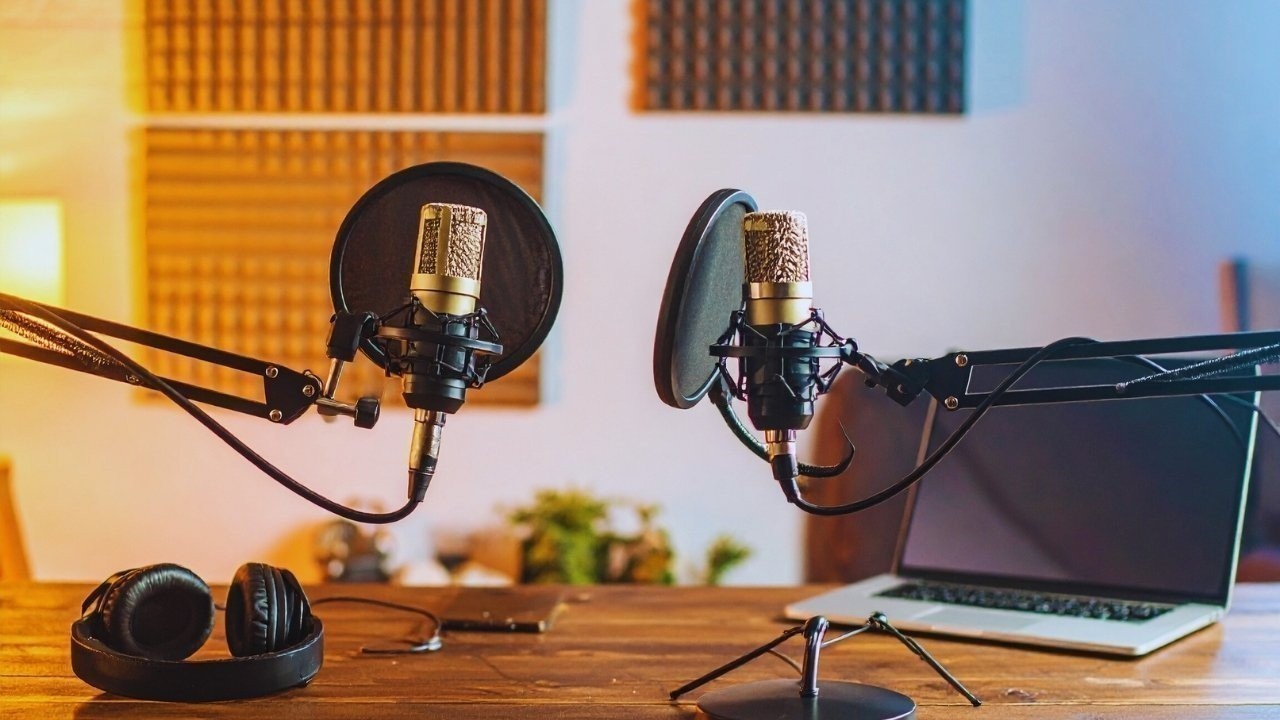 The Podcast-Listening Generation: How Spoken Audio Became Today’s Social Glue