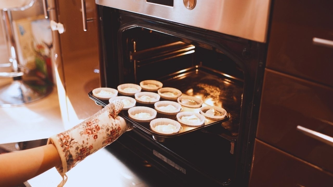 Beginner’s Baking in an OTG: Why Cakes Collapse and How to Get Them Perfect Every Time