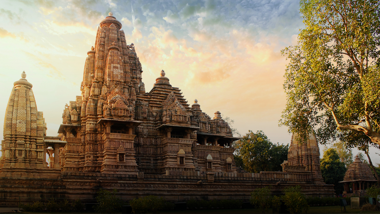 A Traveler’s Guide to the World’s Most Fascinating Archaeological Sites