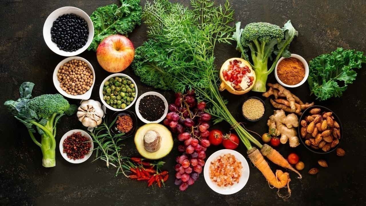 Vegetarian Foods That Help Boost Haemoglobin Naturally