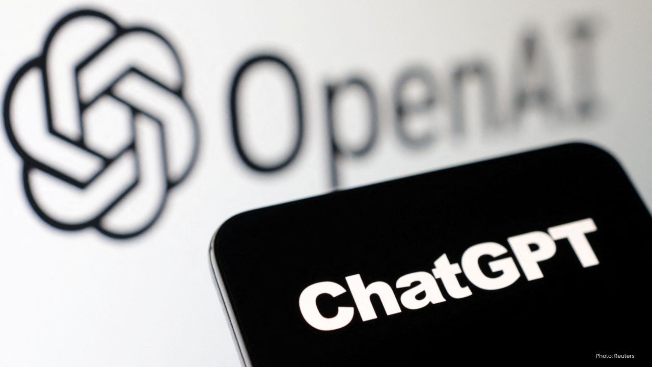 ChatGPT Finally Stops Em Dash Overuse, Adds Group Chats