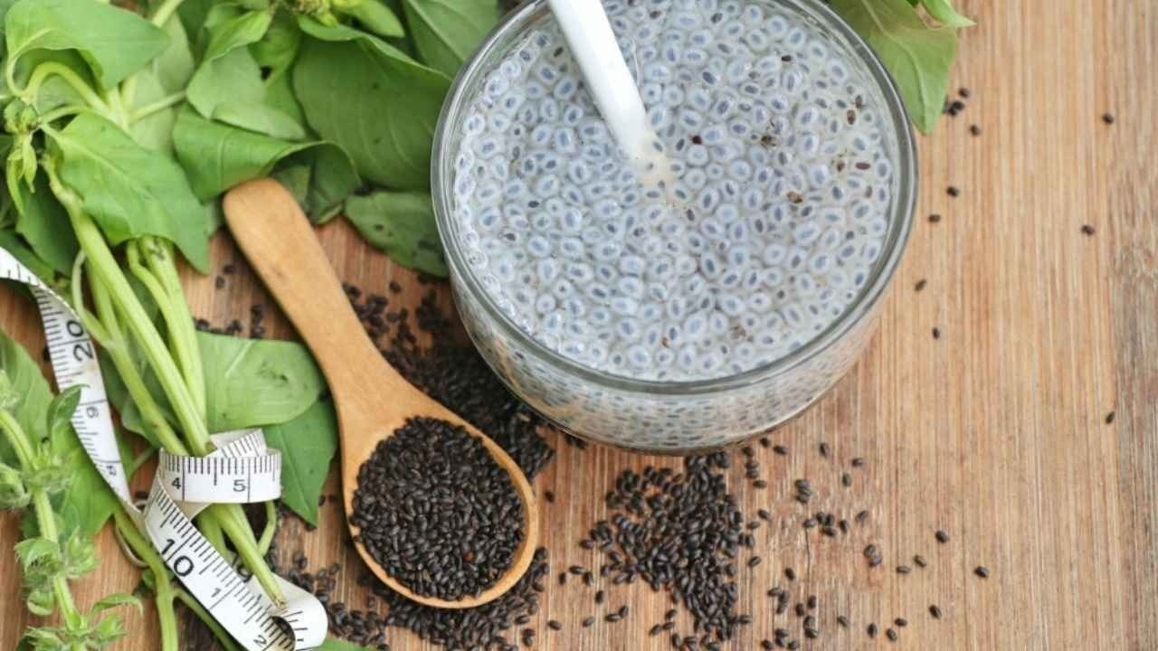 Lose Weight the Smart Way With 30 Days of Nutritionist-Approved Chia Seed Recipes