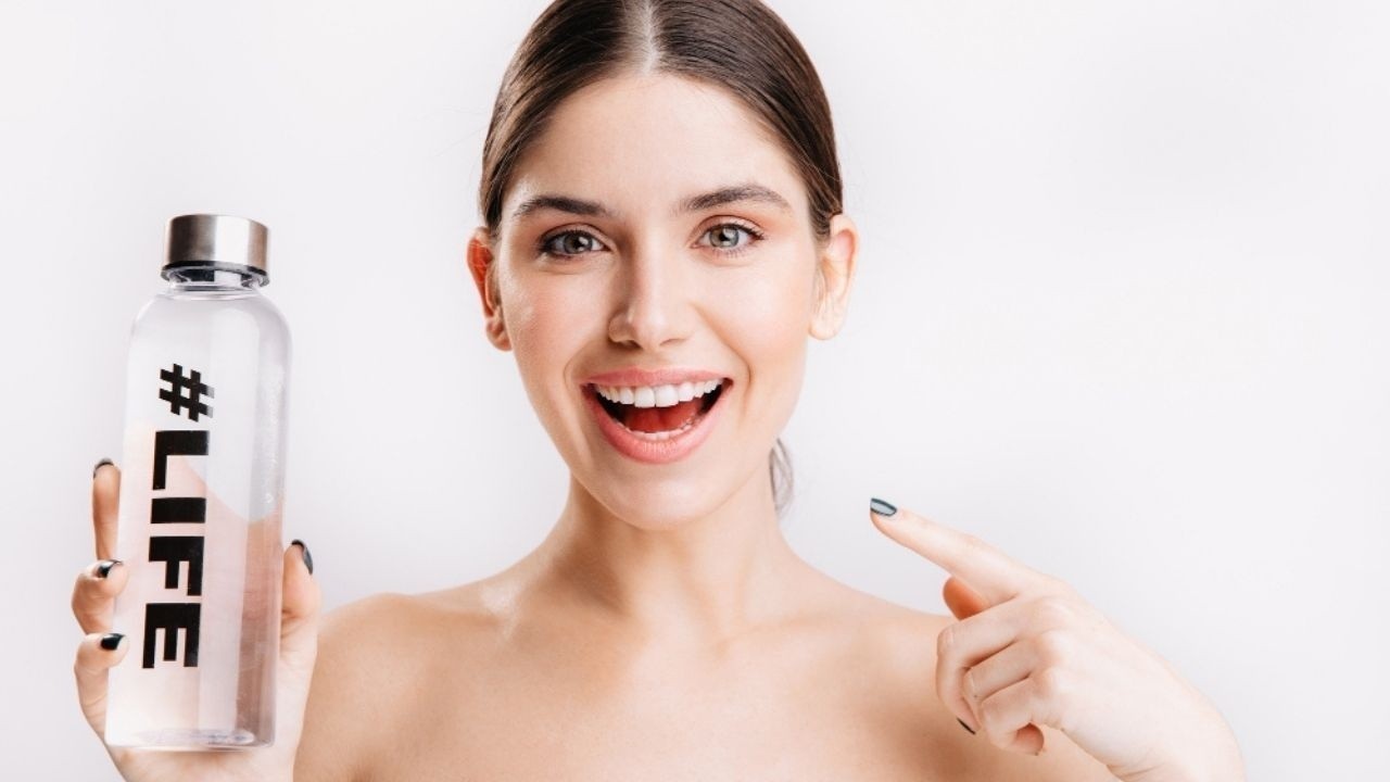 Drink Your Way Younger: The 3 Essential Hydration Hacks for Anti-Aging