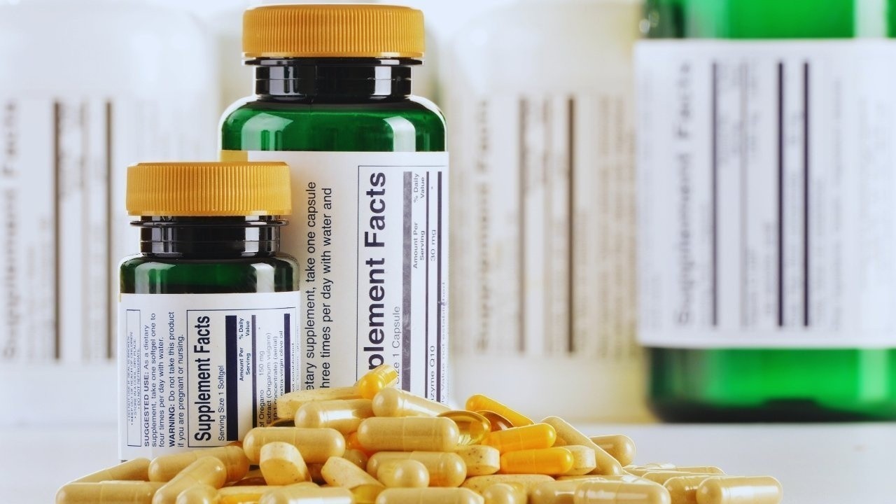 The Short List of Winter Supplements Doctors Actually Recommend This Week