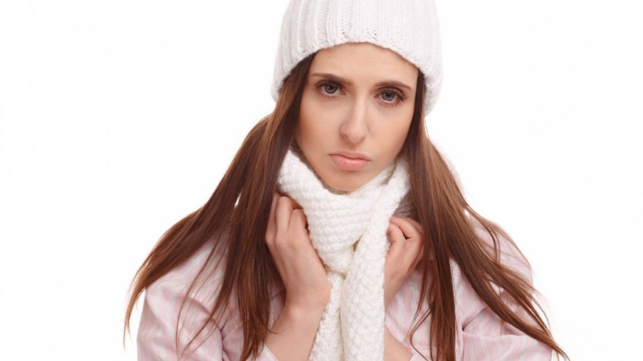 The Dry Skin Disaster: 5 Simple Winter Skincare Switches Every Woman Needs to Make Now