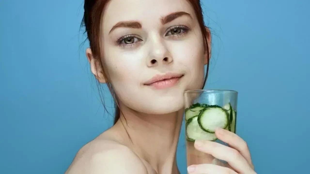 Food Habits That Help You Get Glass Skin Naturally