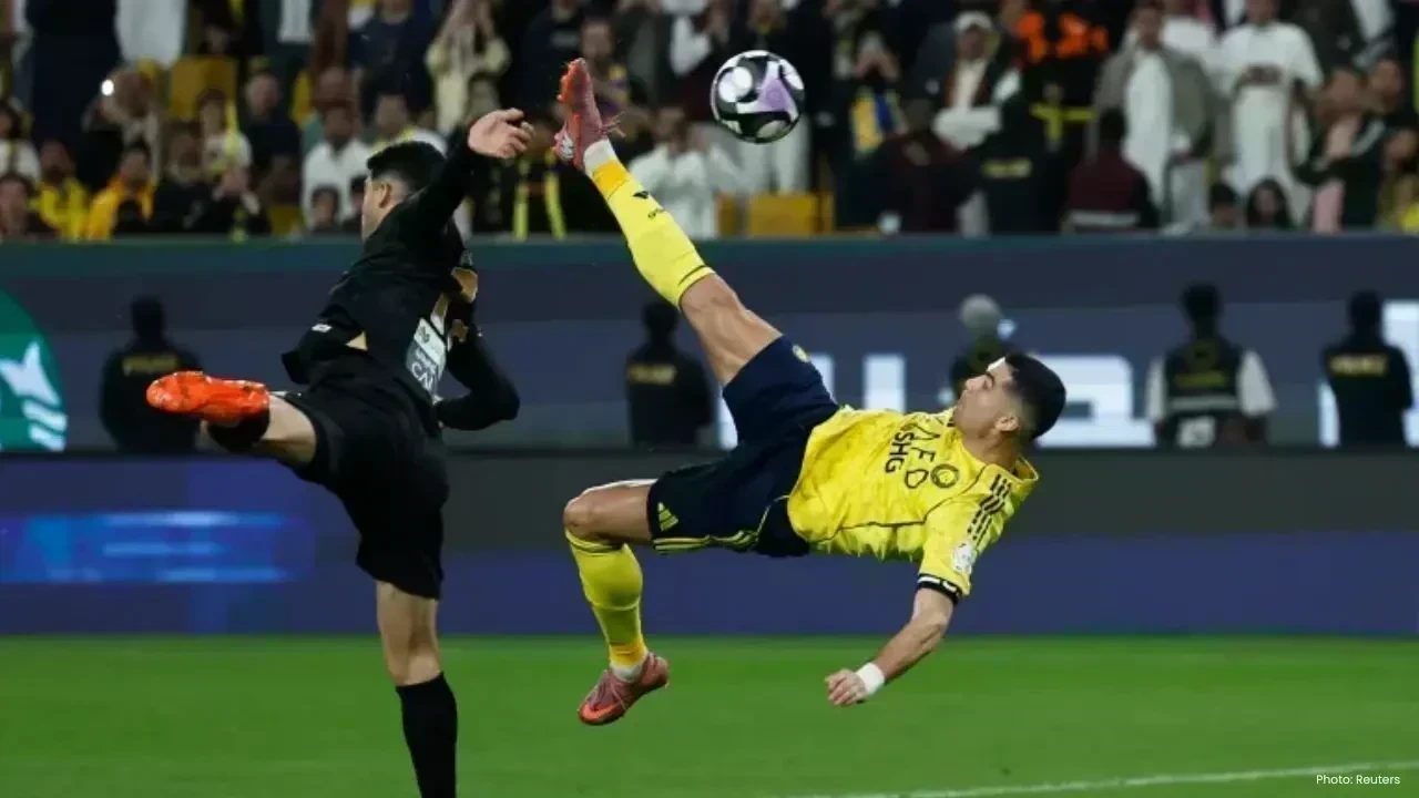 Cristiano Ronaldo Scores Stunning Bicycle Kick in Saudi League