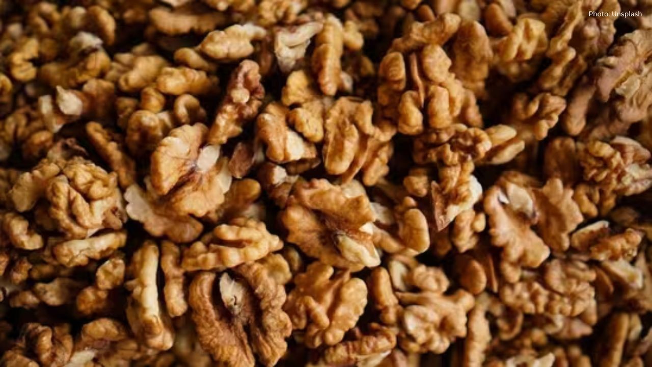 Walnuts support heart, brain and gut health when eaten in the right amount