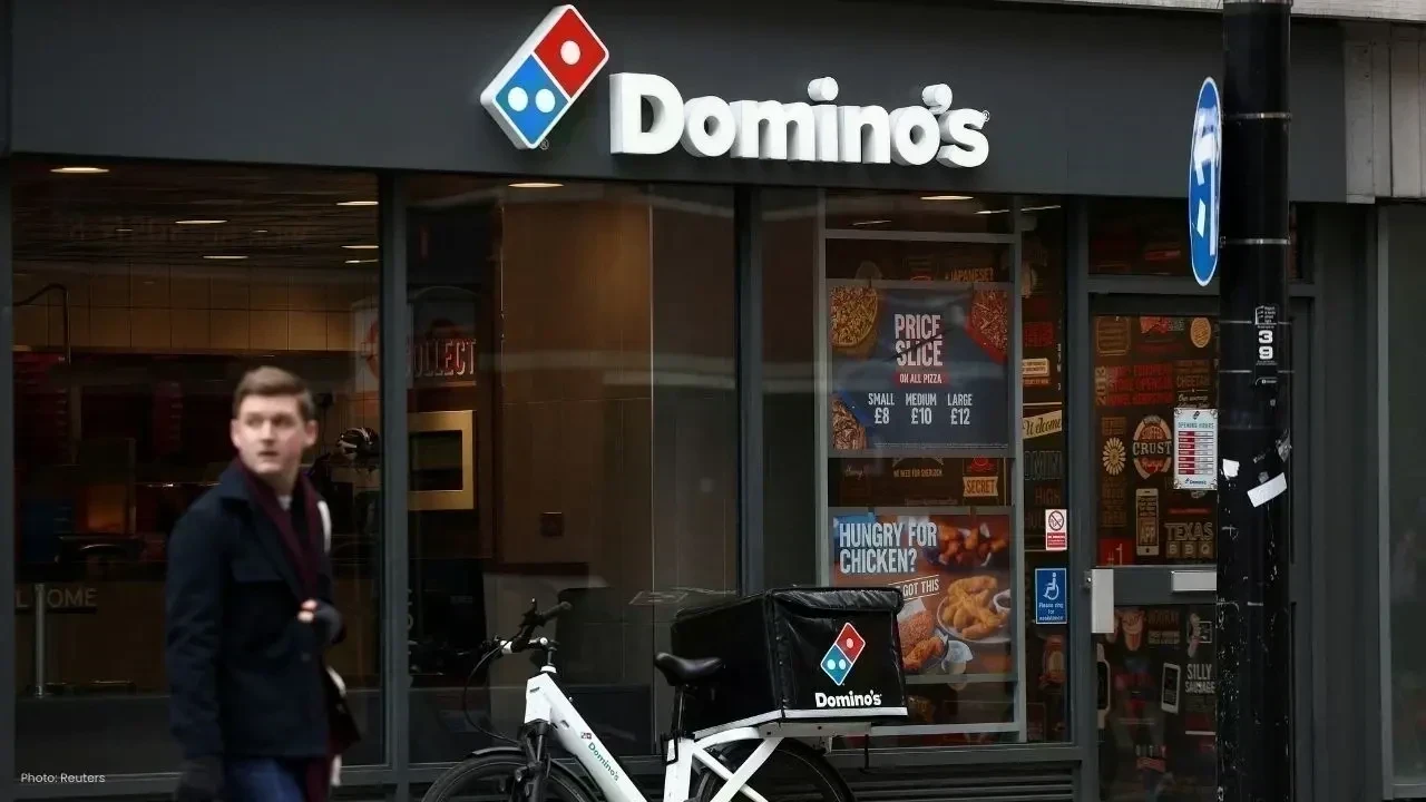 Domino’s CEO Steps Down Amid Shift from Pizza Focus
