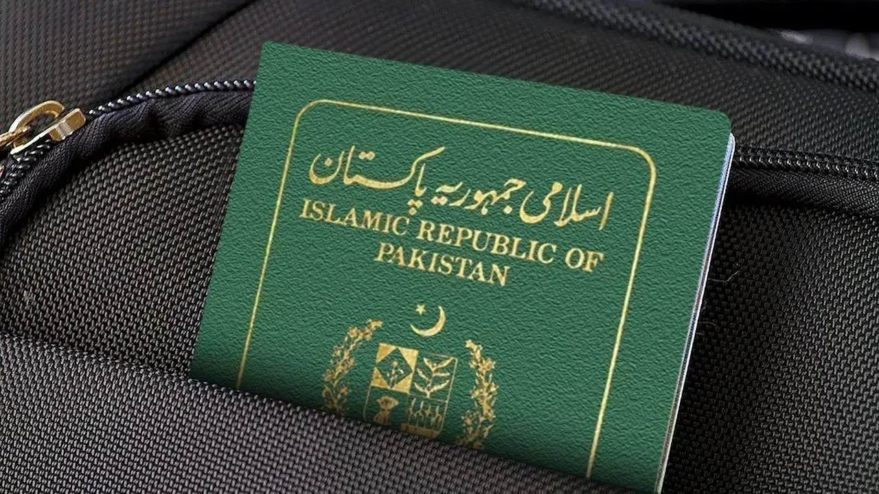 UAE Halts Most Pakistan Visas Amid Crime Concerns