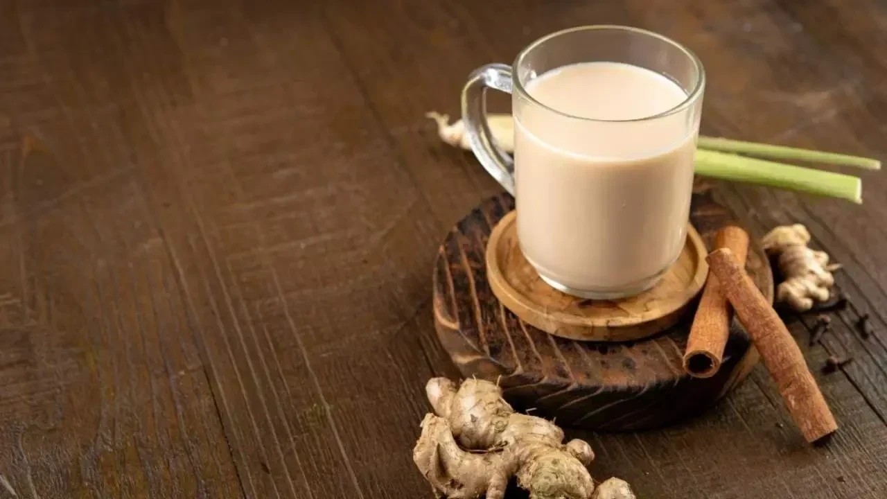 Why Extra Ginger in Winter Tea Can Trouble You: Experts Advise Caution