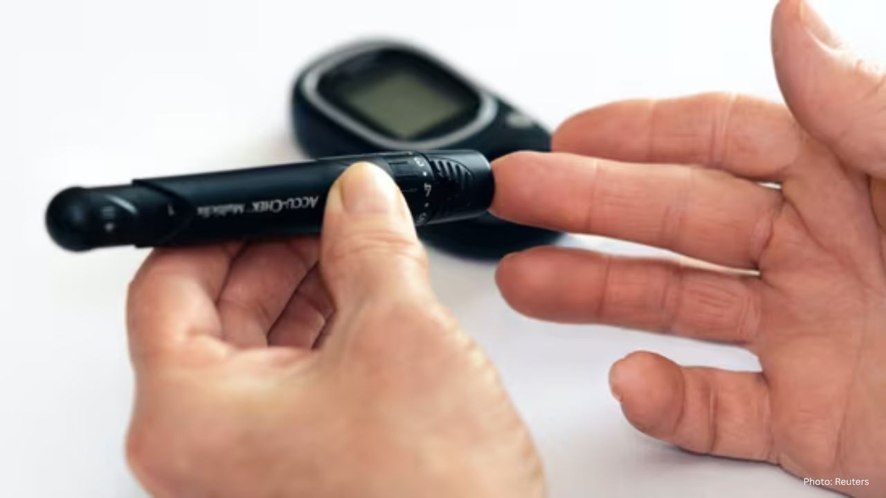 5 Effective Strategies for Blood Sugar Control at the Workplace