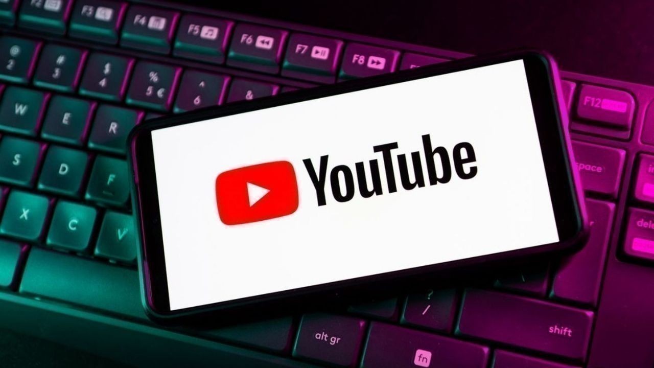 Top 10 Best YouTube Videos of 2025 That Captured the World’s Attention