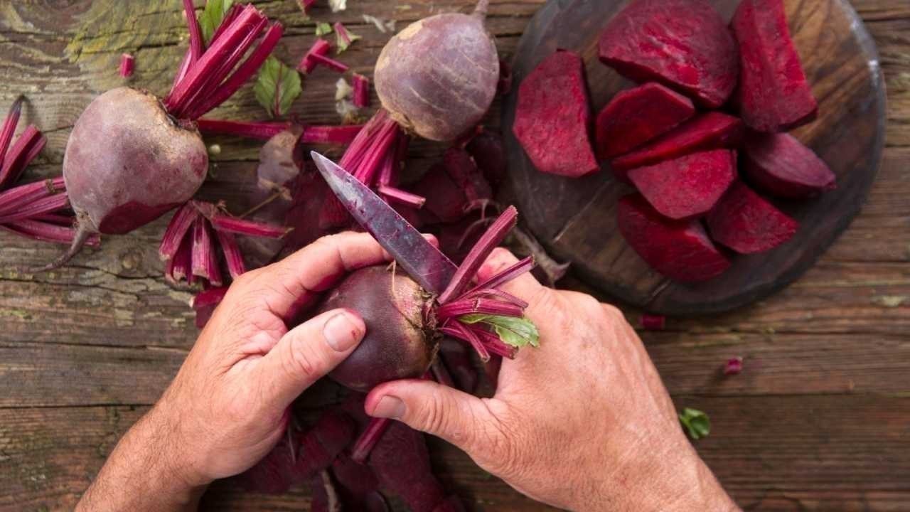 How To Use Beetroot for Healthy and Glowing Skin? A Simple Guide That Really Works